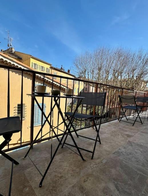 לה לוק Appartement Lumineux Avec Terrasses מראה חיצוני תמונה